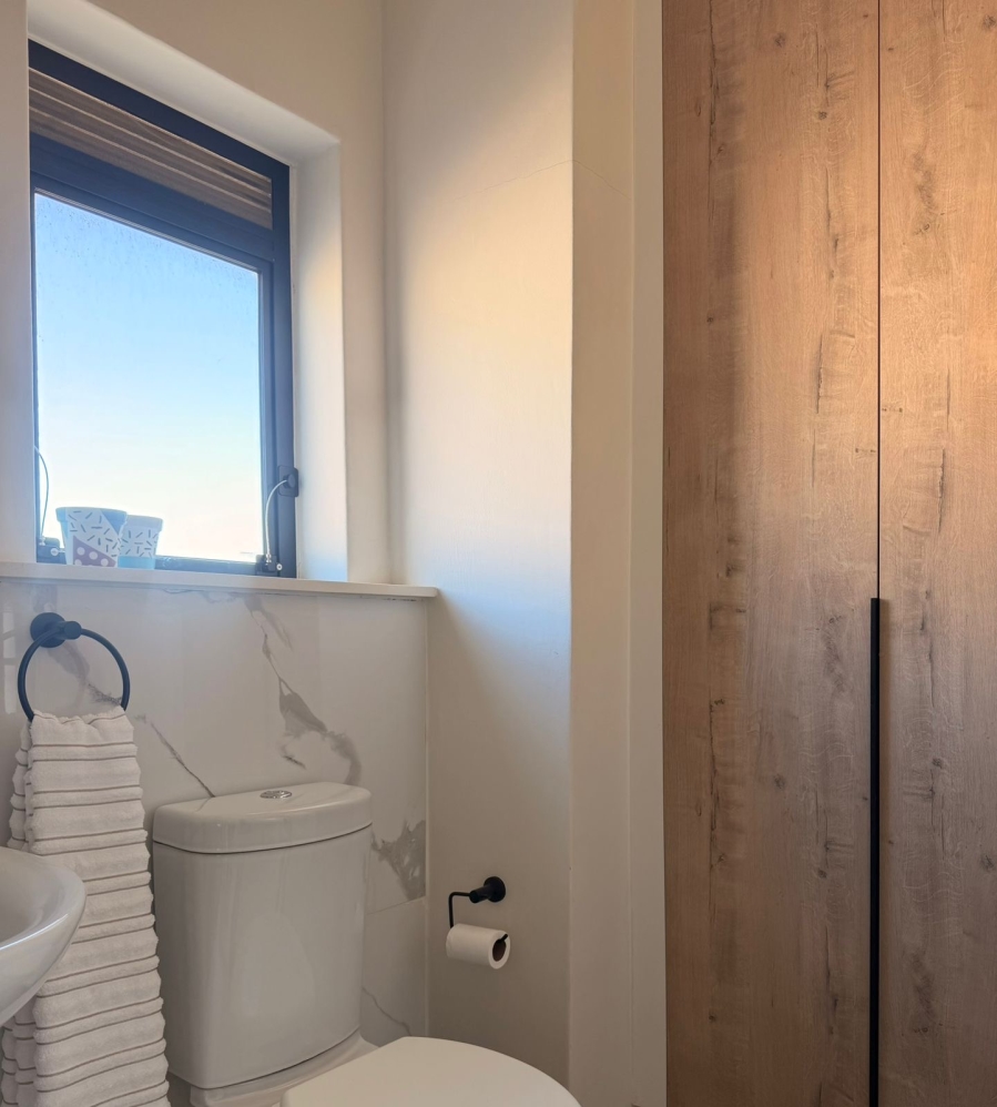 To Let 2 Bedroom Property for Rent in Atlantic Hills Western Cape